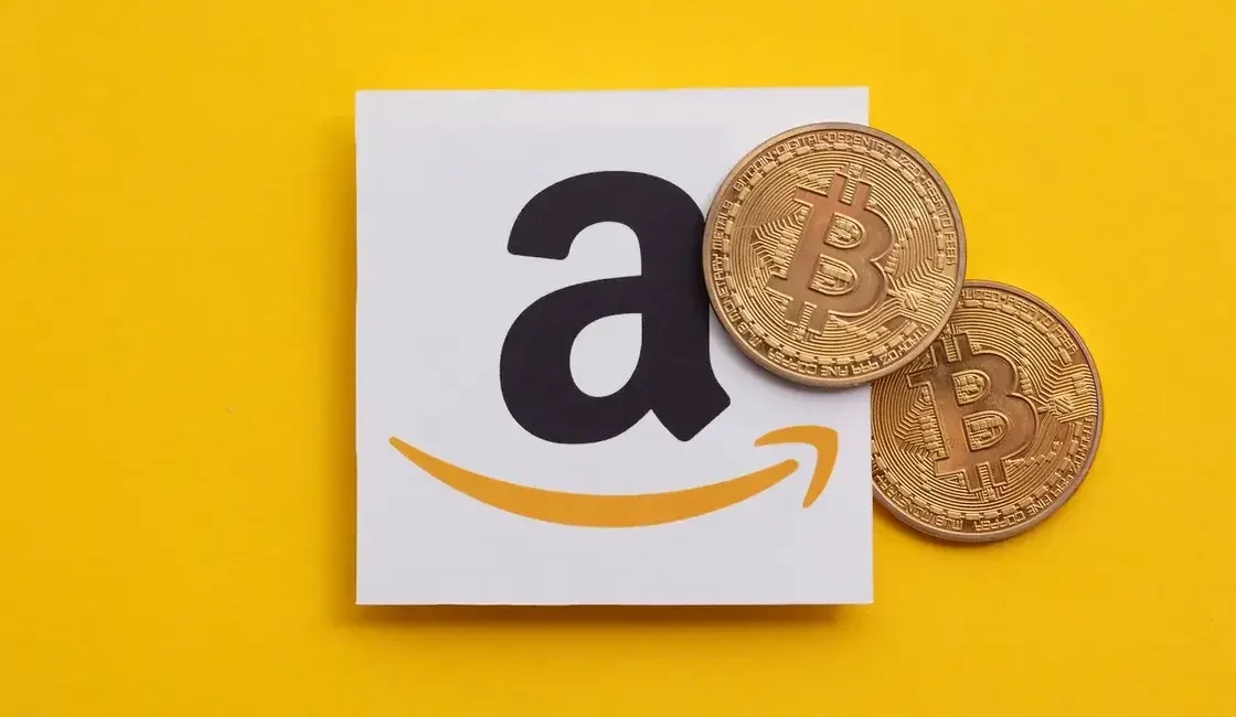AMZN Stock Prediction: Bull $370 vs Bear $207 in 2026