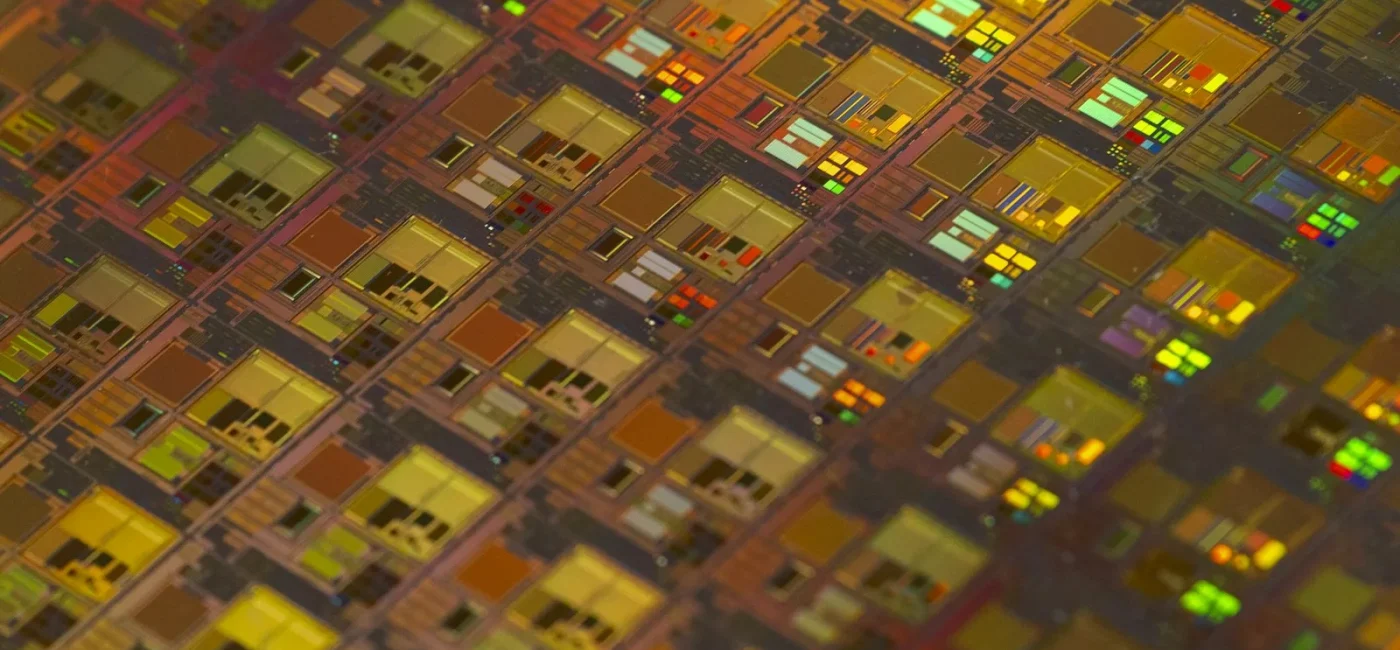 TSMC stock forecast: $590 bull case, $330 bear case for 2026